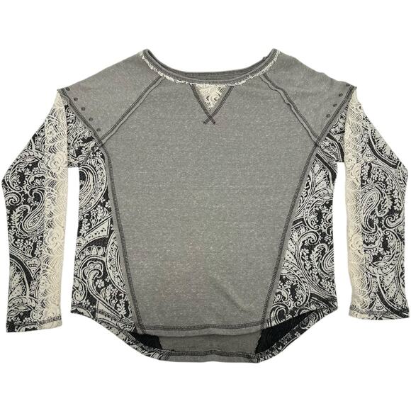 Miss Me Tops - Vintage y2k Women's Grey Floral Lace Miss Me Long Sleeve Shirt Size Medium
